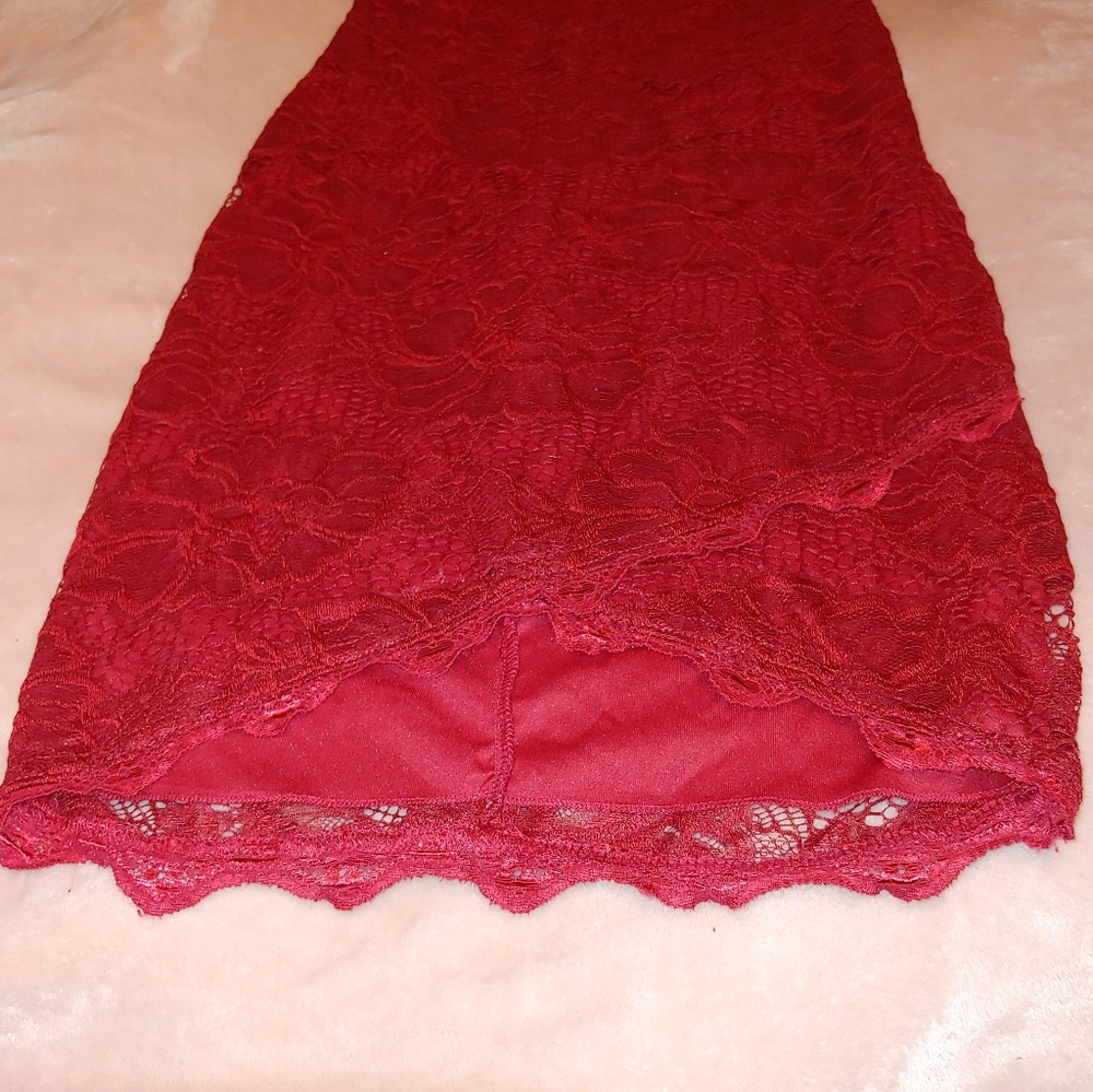 B Darlin red lace dress - Picture 5 of 8